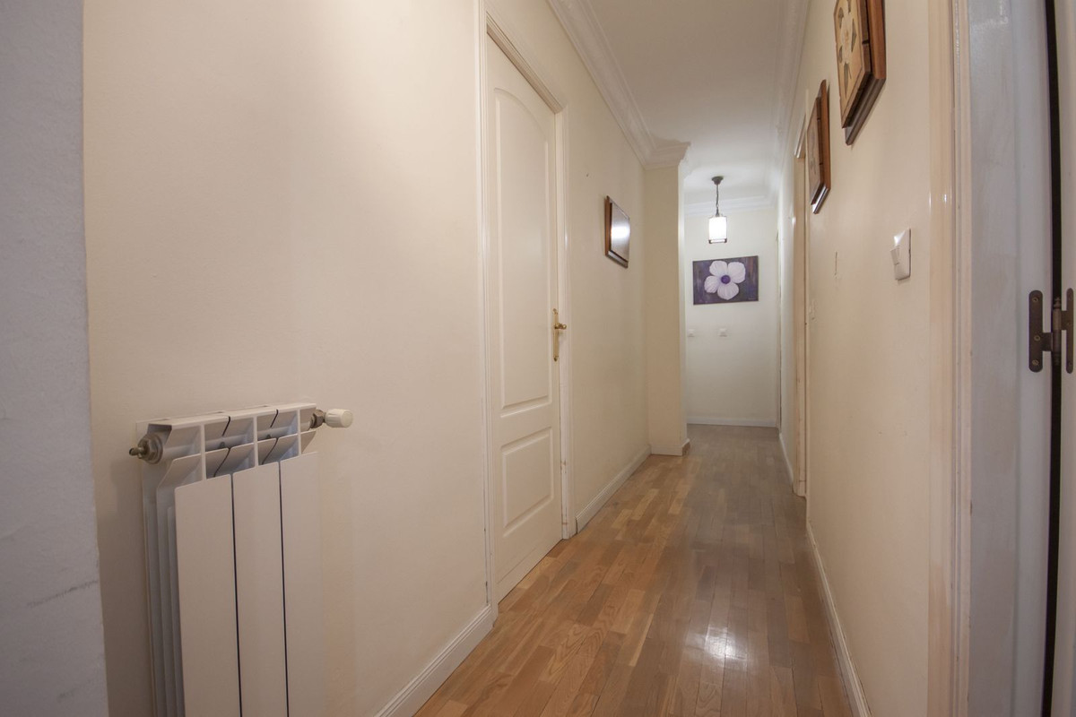 Photo 10 Top Floor Apartment Estepona, Costa del Sol, Málaga – R5073265