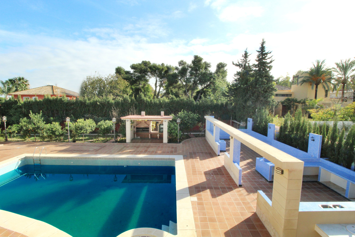 Photo 11 Detached Villa Guadalmina Baja, Costa del Sol, Málaga – R3333502