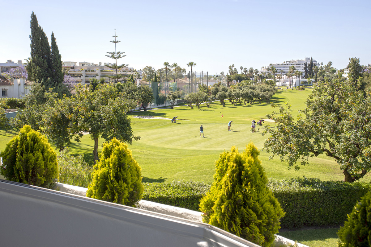 Photo 11 Middle Floor Apartment Guadalmina Alta, Costa del Sol, Málaga – R5064214