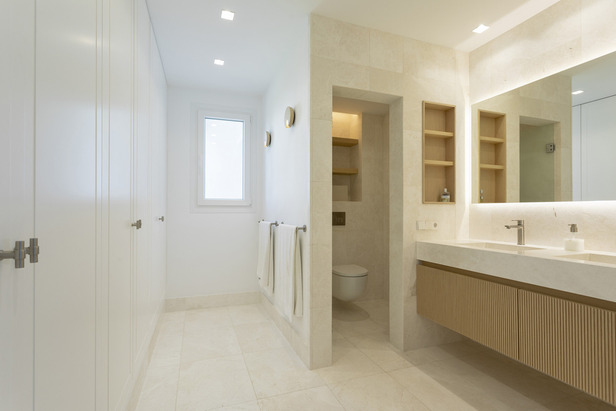 Photo 14 Middle Floor Apartment Guadalmina Alta, Costa del Sol, Málaga – R5064214