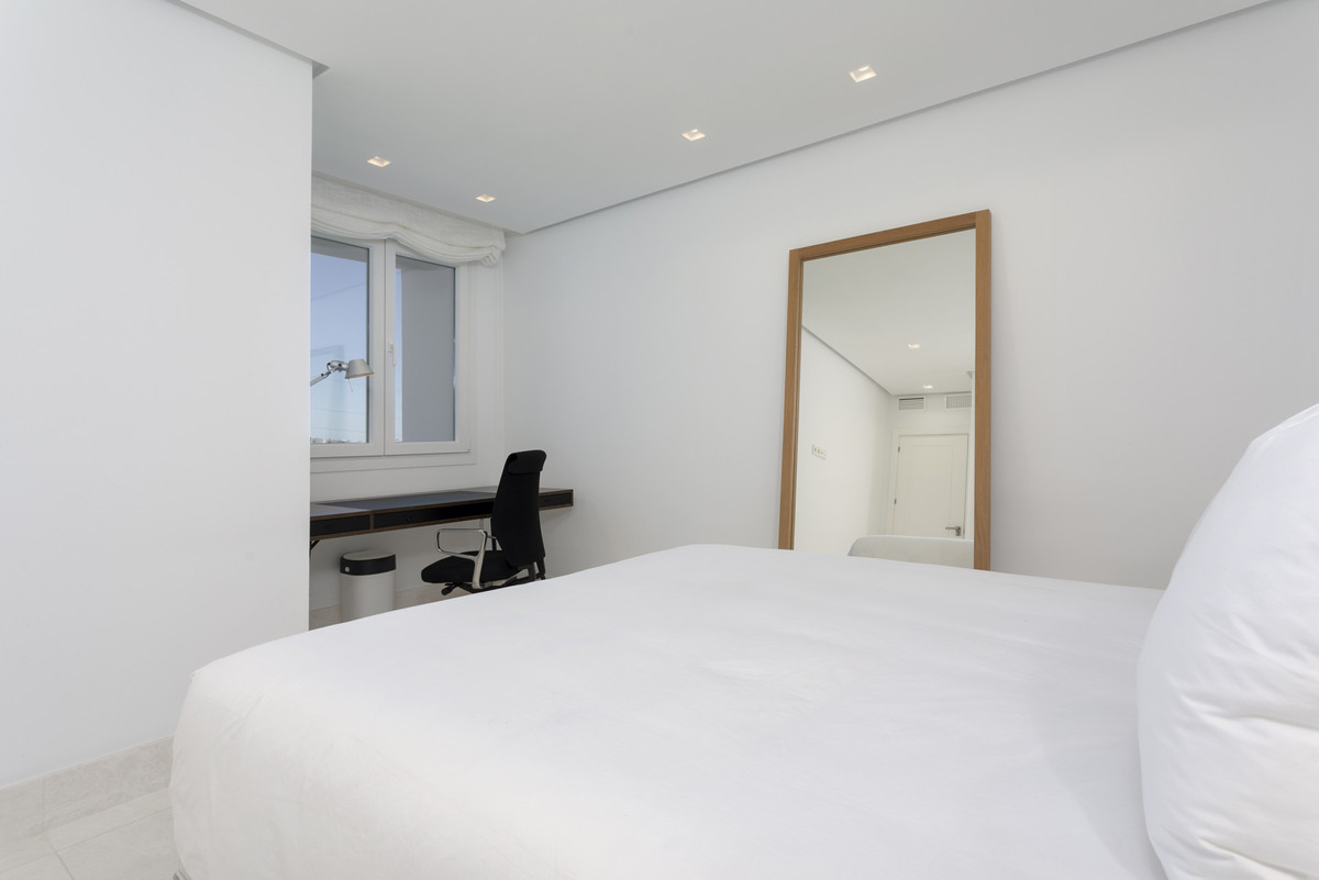 Photo 17 Middle Floor Apartment Guadalmina Alta, Costa del Sol, Málaga – R5064214