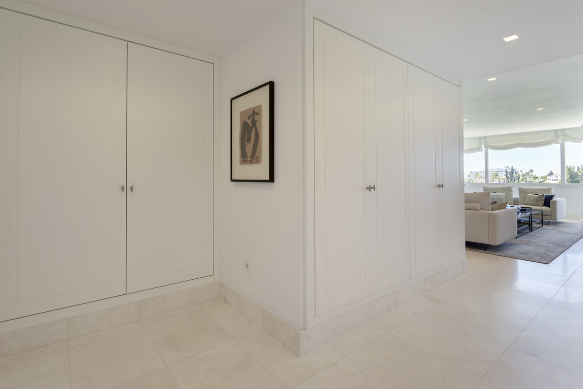 Photo 21 Middle Floor Apartment Guadalmina Alta, Costa del Sol, Málaga – R5064214