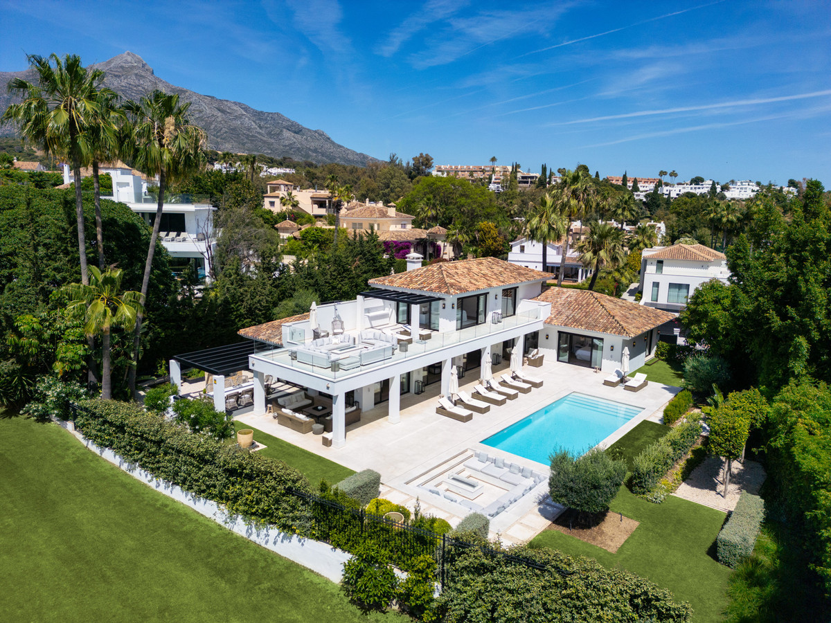 Photo 34 Detached Villa Nueva Andalucía, Costa del Sol, Málaga – R4896784