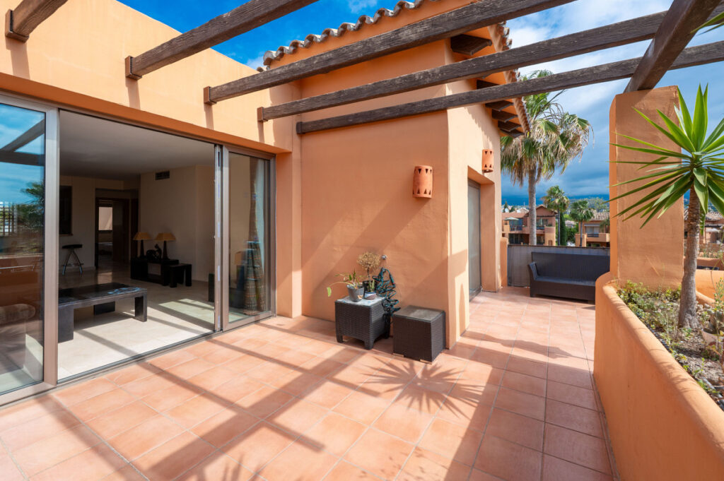 Photo 7 Middle Floor Apartment Estepona, Costa del Sol, Málaga – R5056132