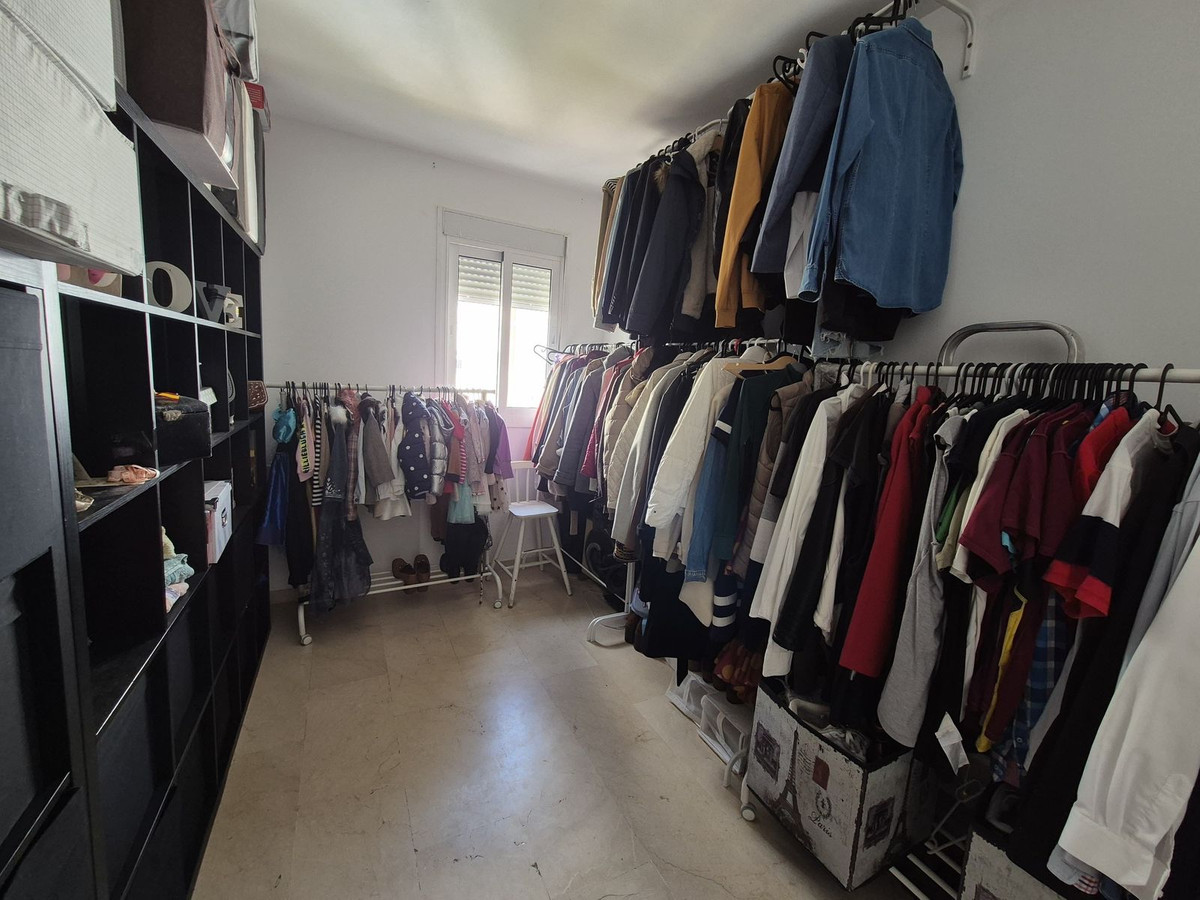 Photo 25 Top Floor Apartment Estepona, Costa del Sol, Málaga – R5079898