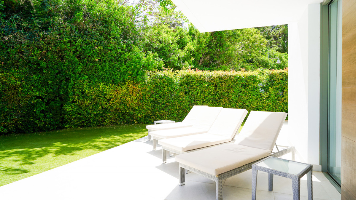 Photo 15 Detached Villa El Paraiso, Costa del Sol, Málaga – R5061181
