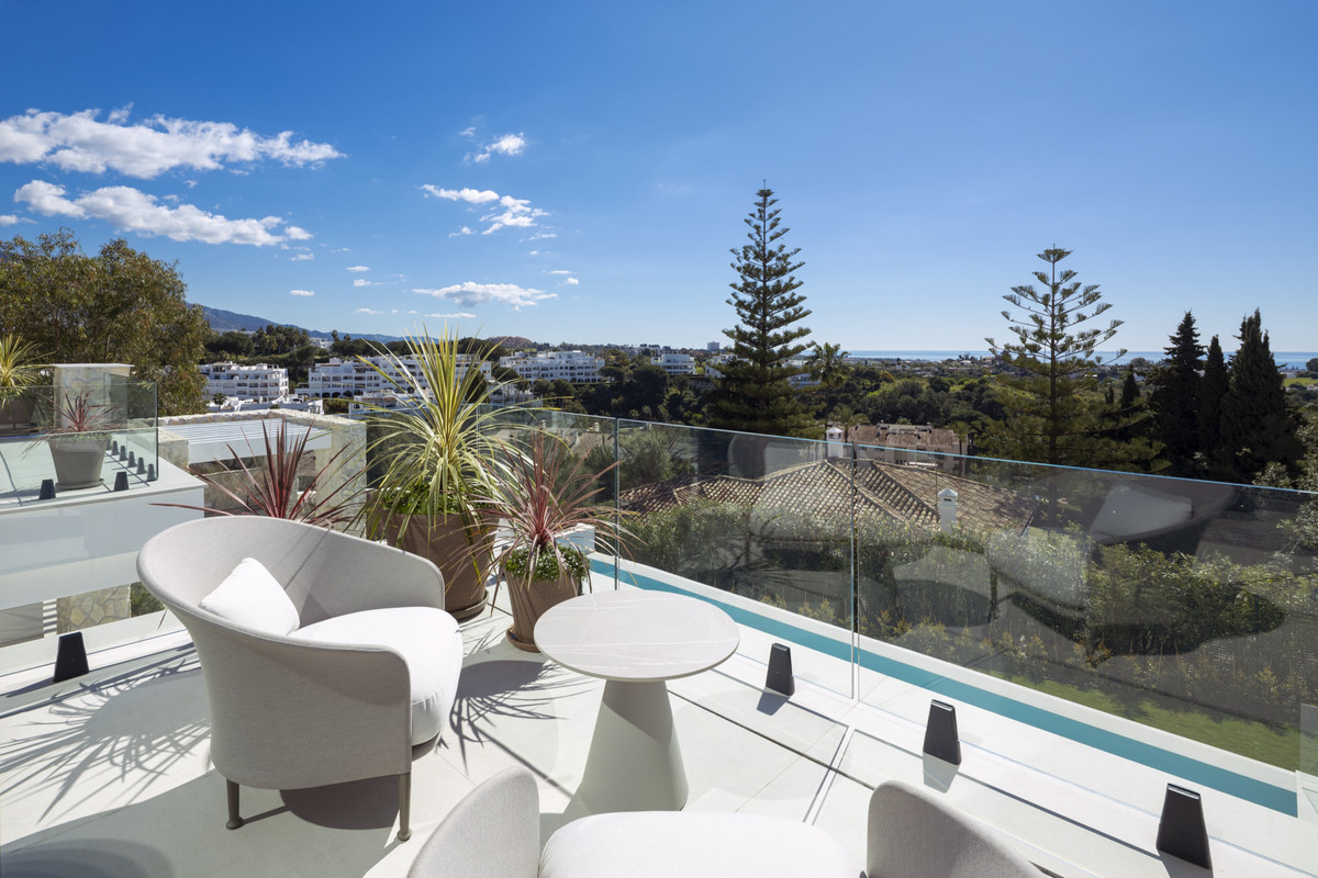 Photo 25 Detached Villa La Quinta, Costa del Sol, Málaga – R4993171
