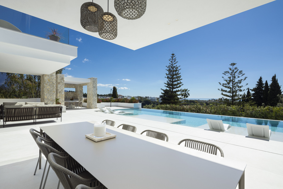Photo 28 Detached Villa La Quinta, Costa del Sol, Málaga – R4993171
