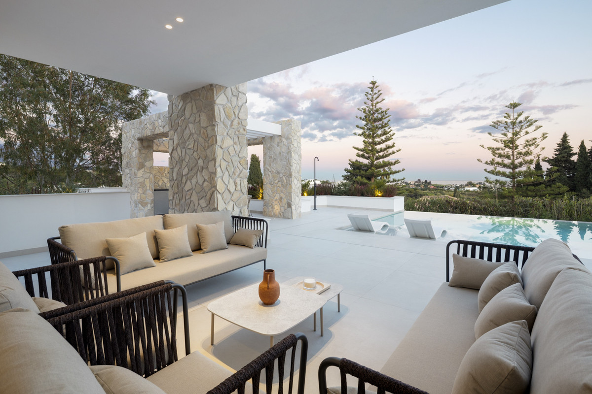 Photo 31 Detached Villa La Quinta, Costa del Sol, Málaga – R4993171