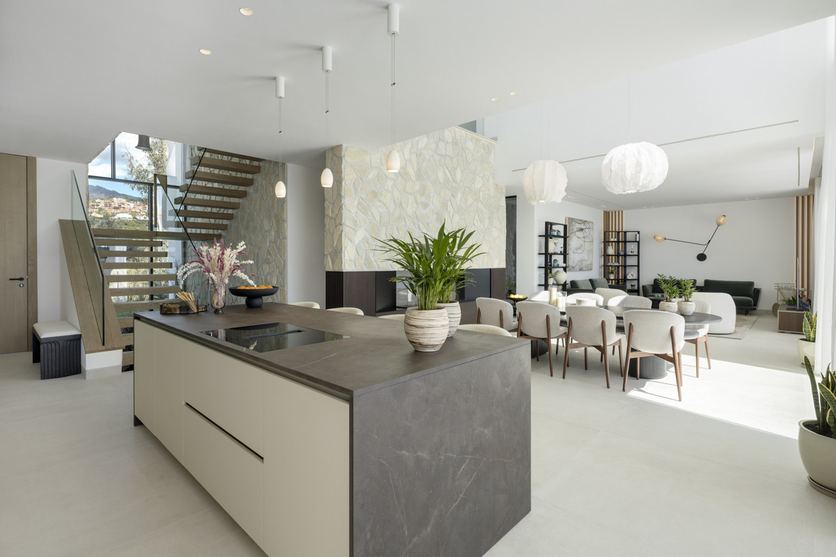 Photo 7 Detached Villa La Quinta, Costa del Sol, Málaga – R4993171