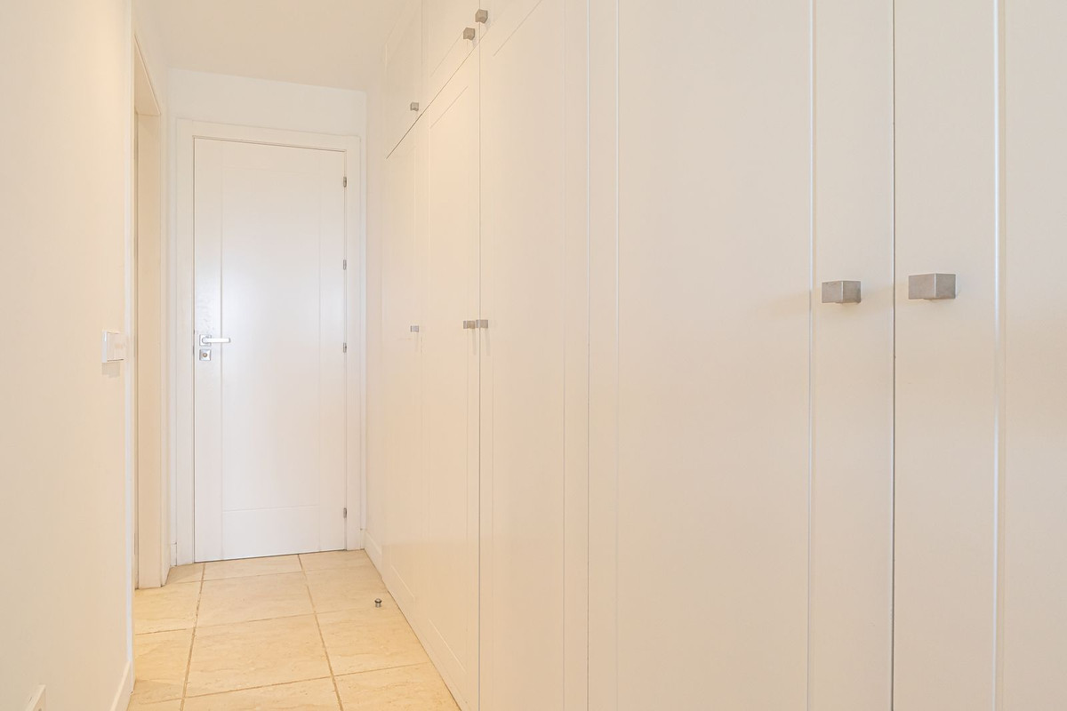 Photo 25 Ground Floor Apartment Estepona, Costa del Sol, Málaga – R5070553