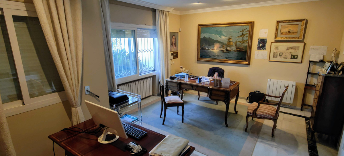 Photo 14 Detached Villa Guadalmina Baja, Costa del Sol, Málaga – R4606528