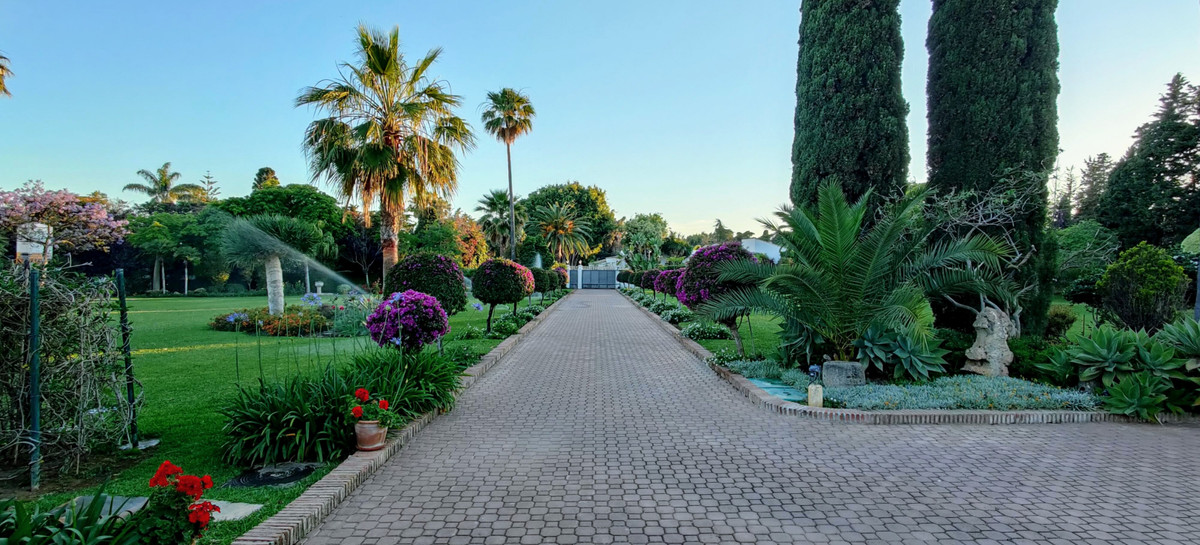 Photo 27 Detached Villa Guadalmina Baja, Costa del Sol, Málaga – R4606528