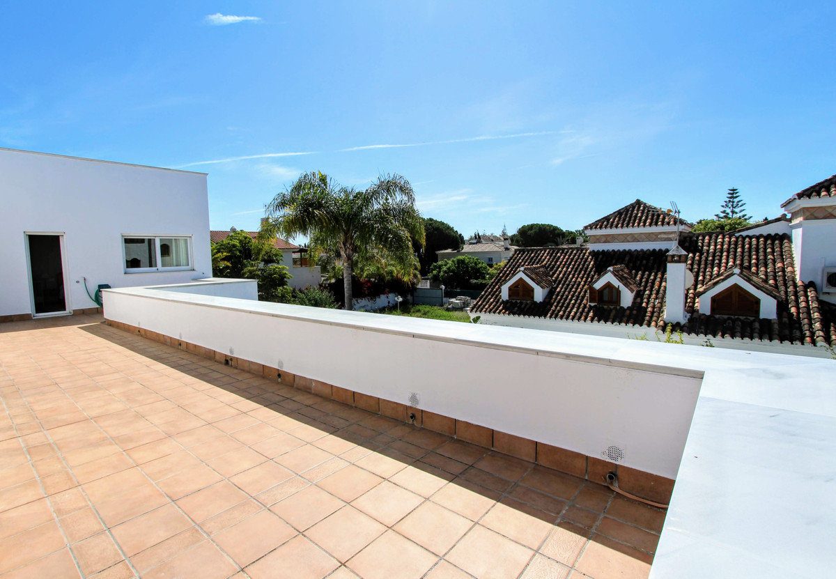 Photo 14 Detached Villa San Pedro de Alcántara, Costa del Sol, Málaga – R3229714