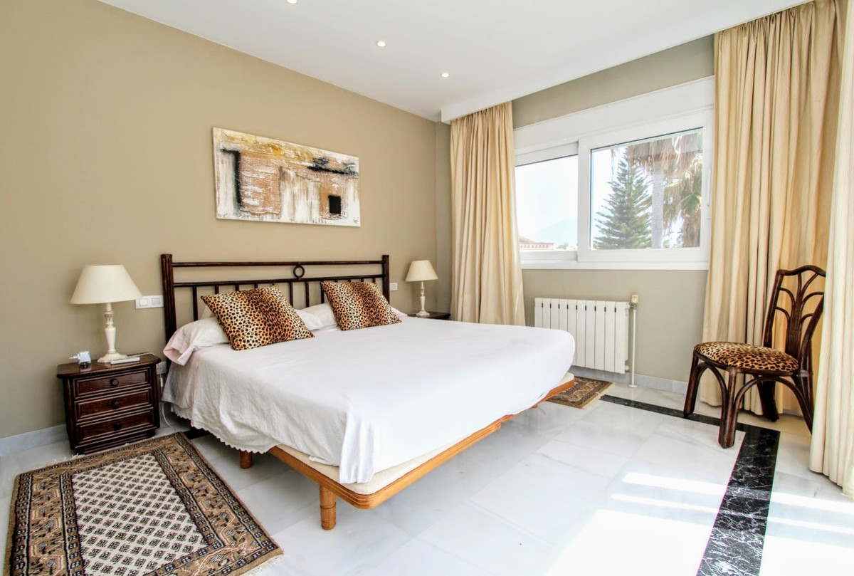 Photo 16 Detached Villa San Pedro de Alcántara, Costa del Sol, Málaga – R3229714
