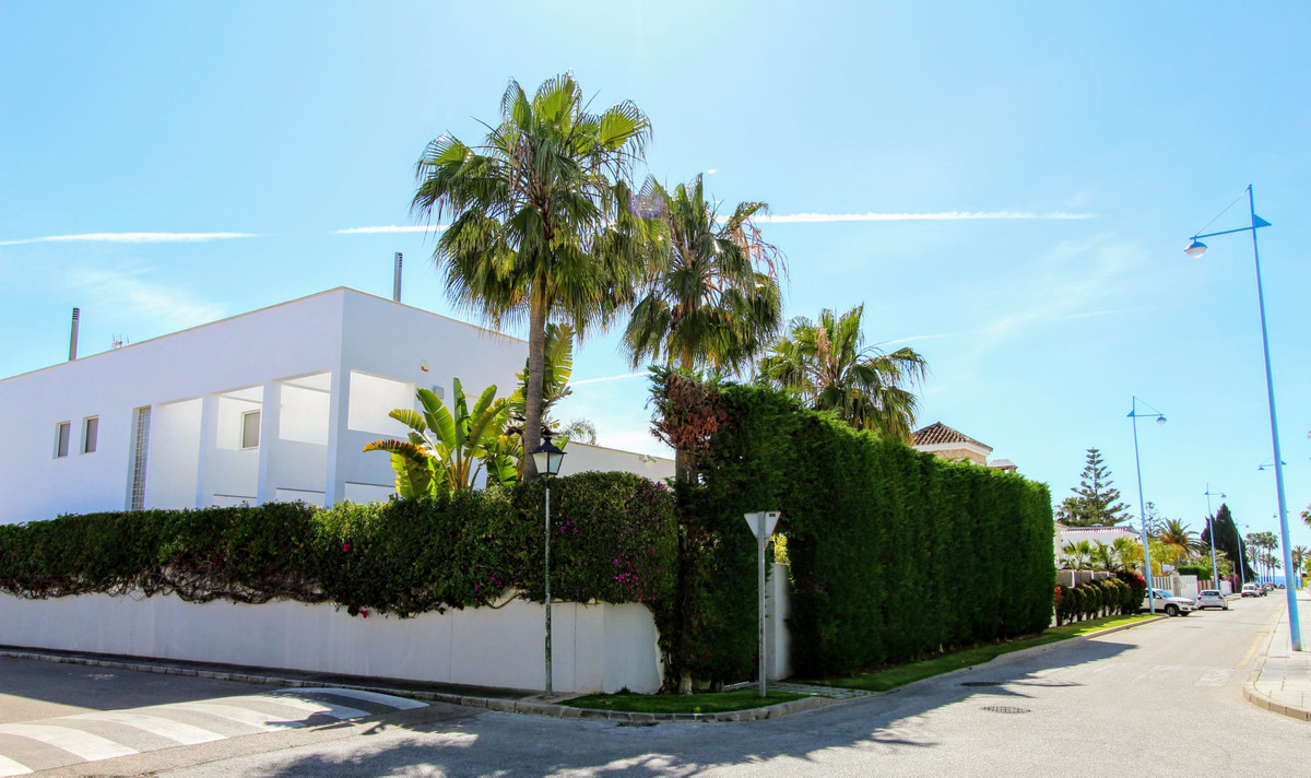 Photo 28 Detached Villa San Pedro de Alcántara, Costa del Sol, Málaga – R3229714
