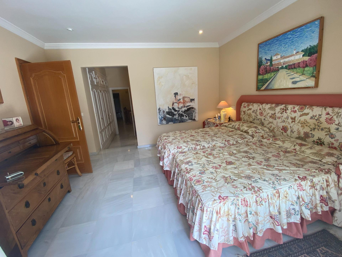 Photo 26 Detached Villa Guadalmina Baja, Costa del Sol, Málaga – R4941982