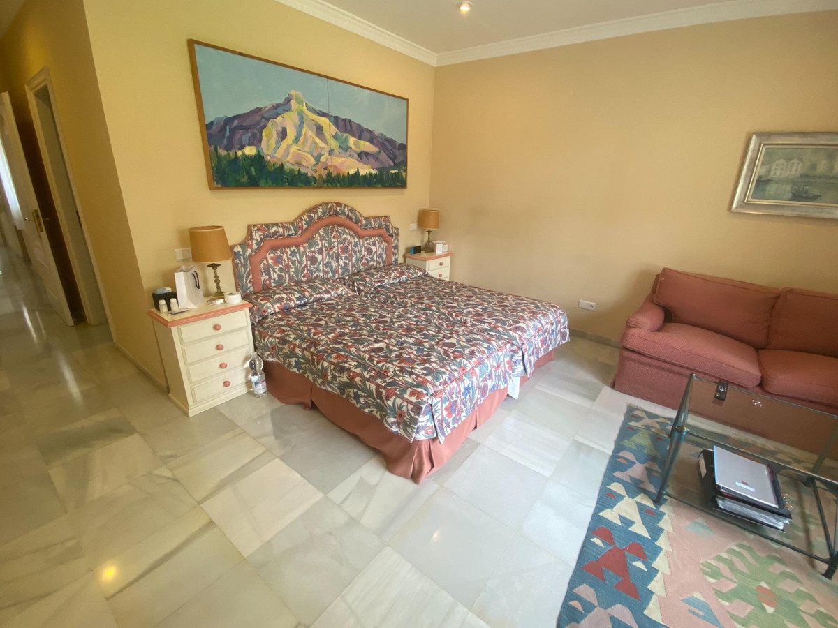Photo 27 Detached Villa Guadalmina Baja, Costa del Sol, Málaga – R4941982