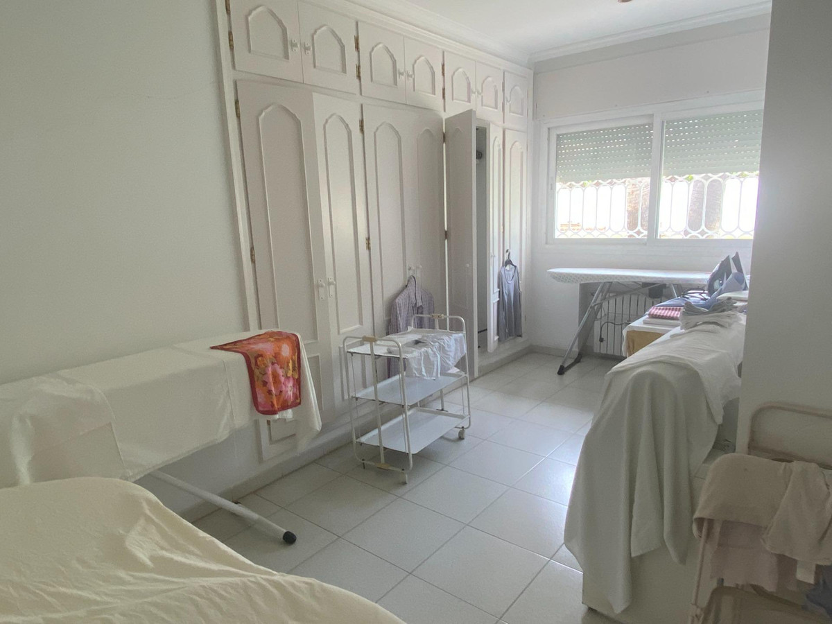 Photo 49 Detached Villa Guadalmina Baja, Costa del Sol, Málaga – R4941982