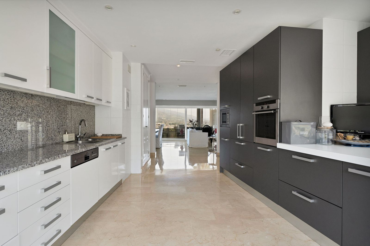 Photo 22 Penthouse Nueva Andalucía, Costa del Sol, Málaga – R4749808