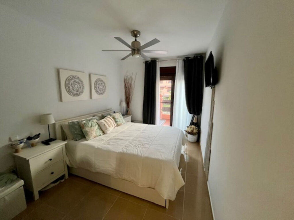 Photo 5 Middle Floor Apartment Estepona, Costa del Sol, Málaga – R5057623