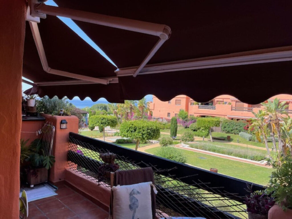 Photo 6 Middle Floor Apartment Estepona, Costa del Sol, Málaga – R5057623