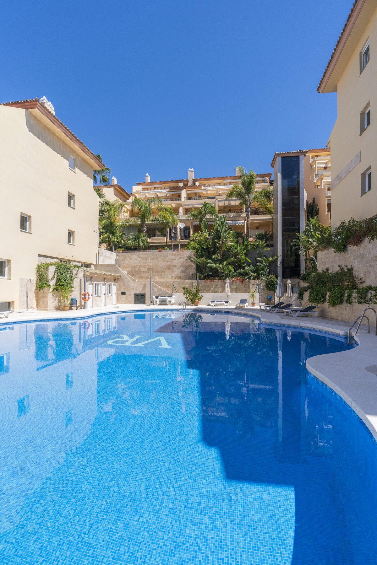 Photo 5 Ground Floor Apartment Nueva Andalucía, Costa del Sol, Málaga – R4673671