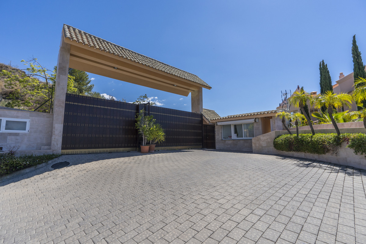 Photo 6 Ground Floor Apartment Nueva Andalucía, Costa del Sol, Málaga – R4673671