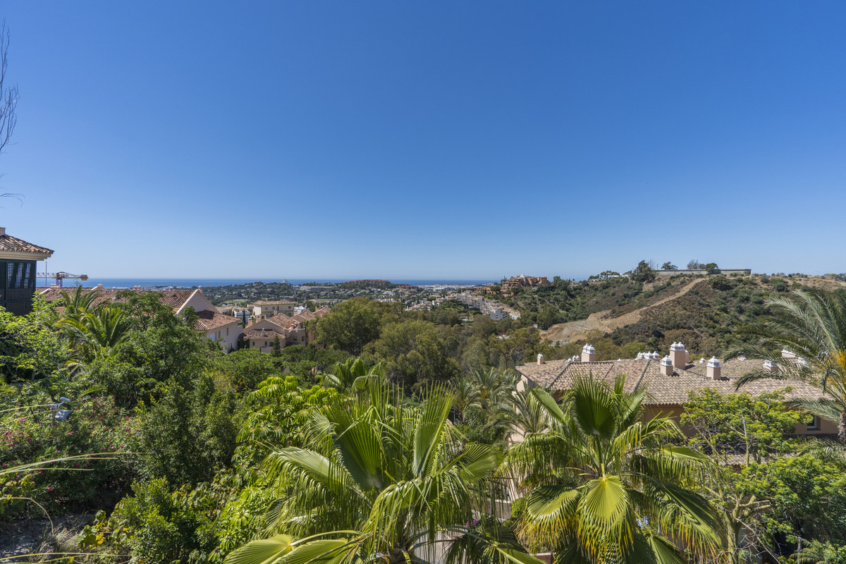 Photo 7 Ground Floor Apartment Nueva Andalucía, Costa del Sol, Málaga – R4673671