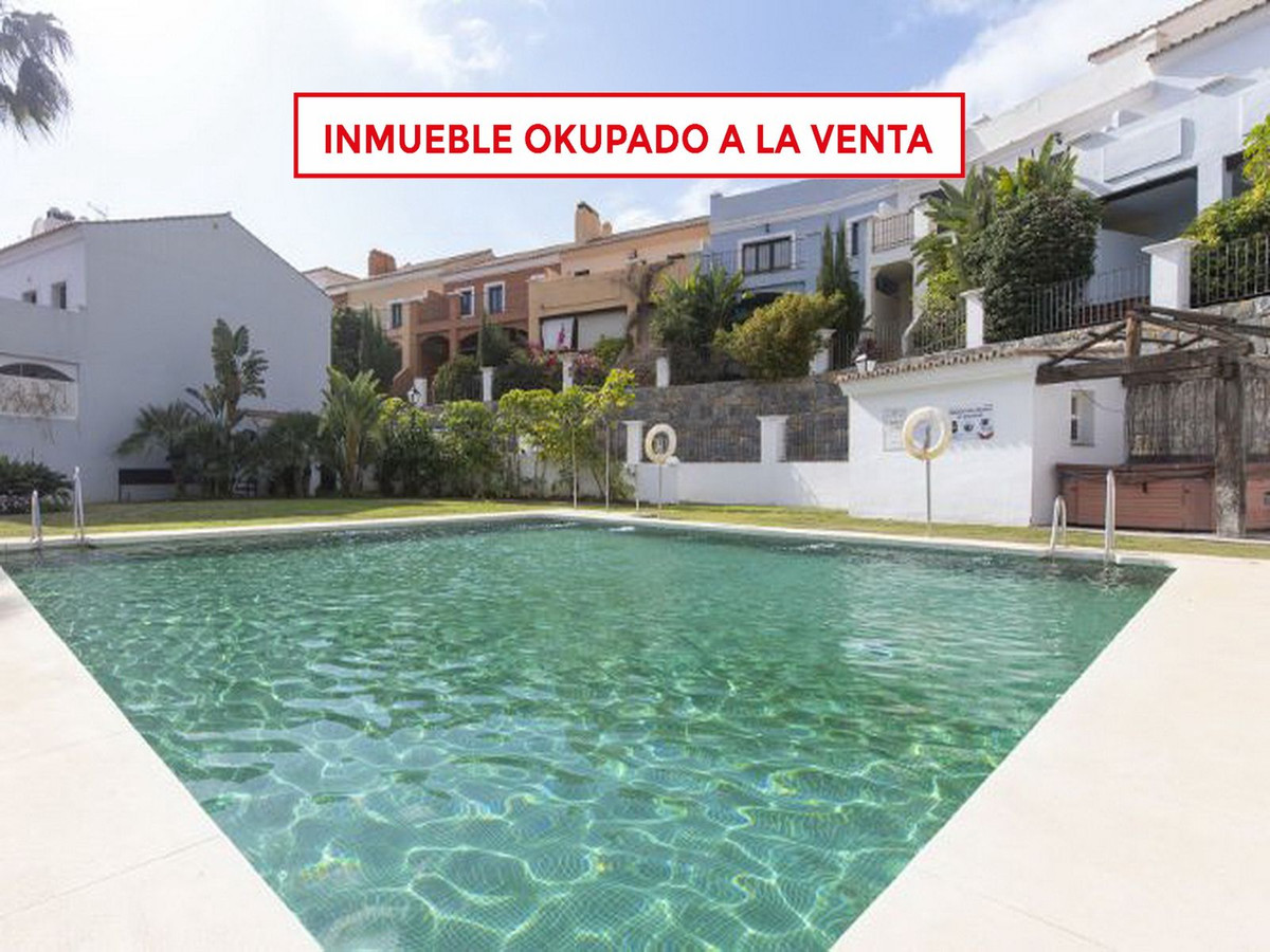 Photo 1 Townhouse Atalaya, Costa del Sol, Málaga – R4894294
