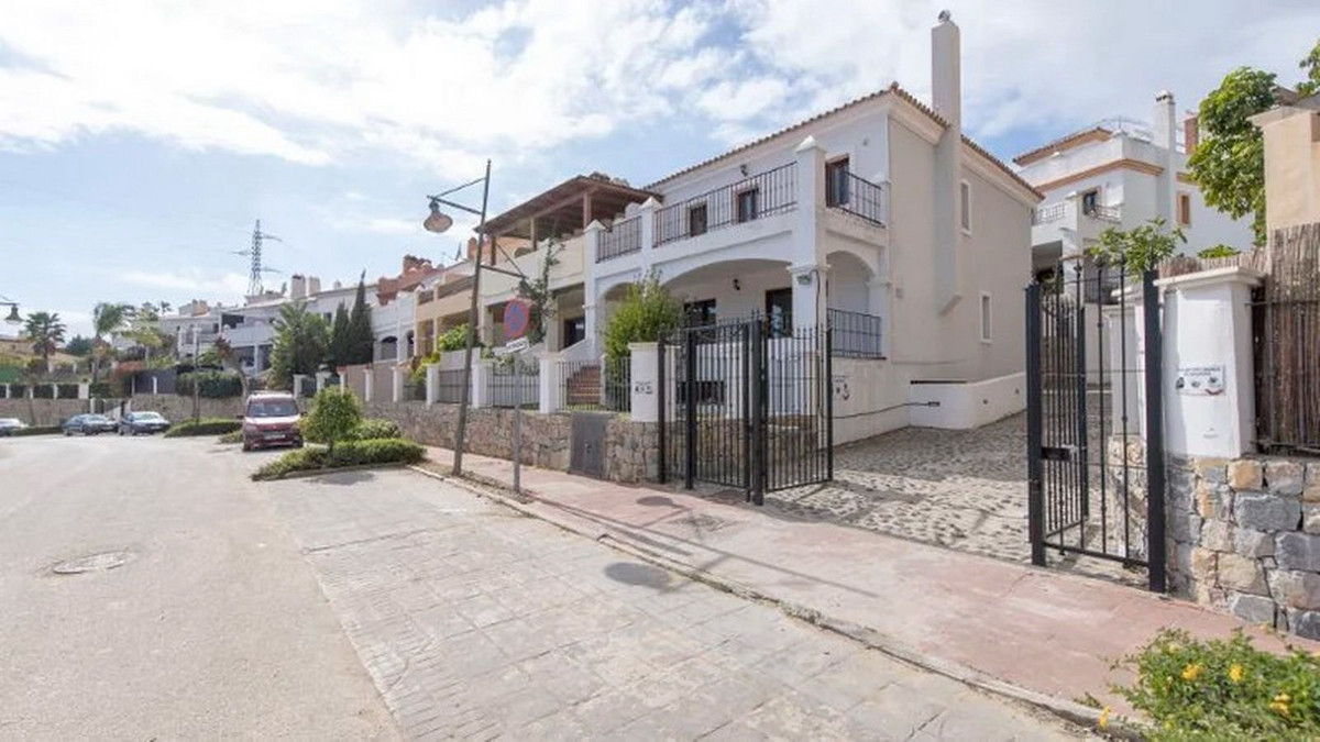 Photo 5 Townhouse Atalaya, Costa del Sol, Málaga – R4894294