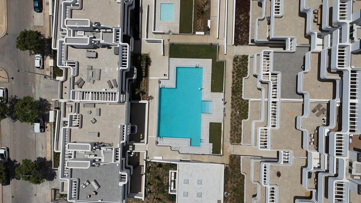 Photo 16 Middle Floor Apartment Estepona, Costa del Sol, Málaga – R5112466