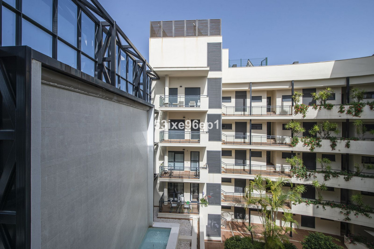 Photo 11 Middle Floor Apartment New Golden Mile, Costa del Sol, Málaga – R5019412