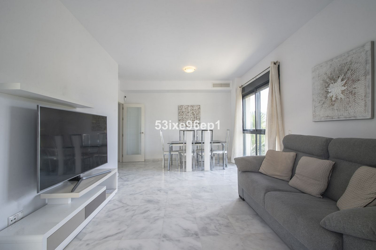 Photo 15 Middle Floor Apartment New Golden Mile, Costa del Sol, Málaga – R5019412