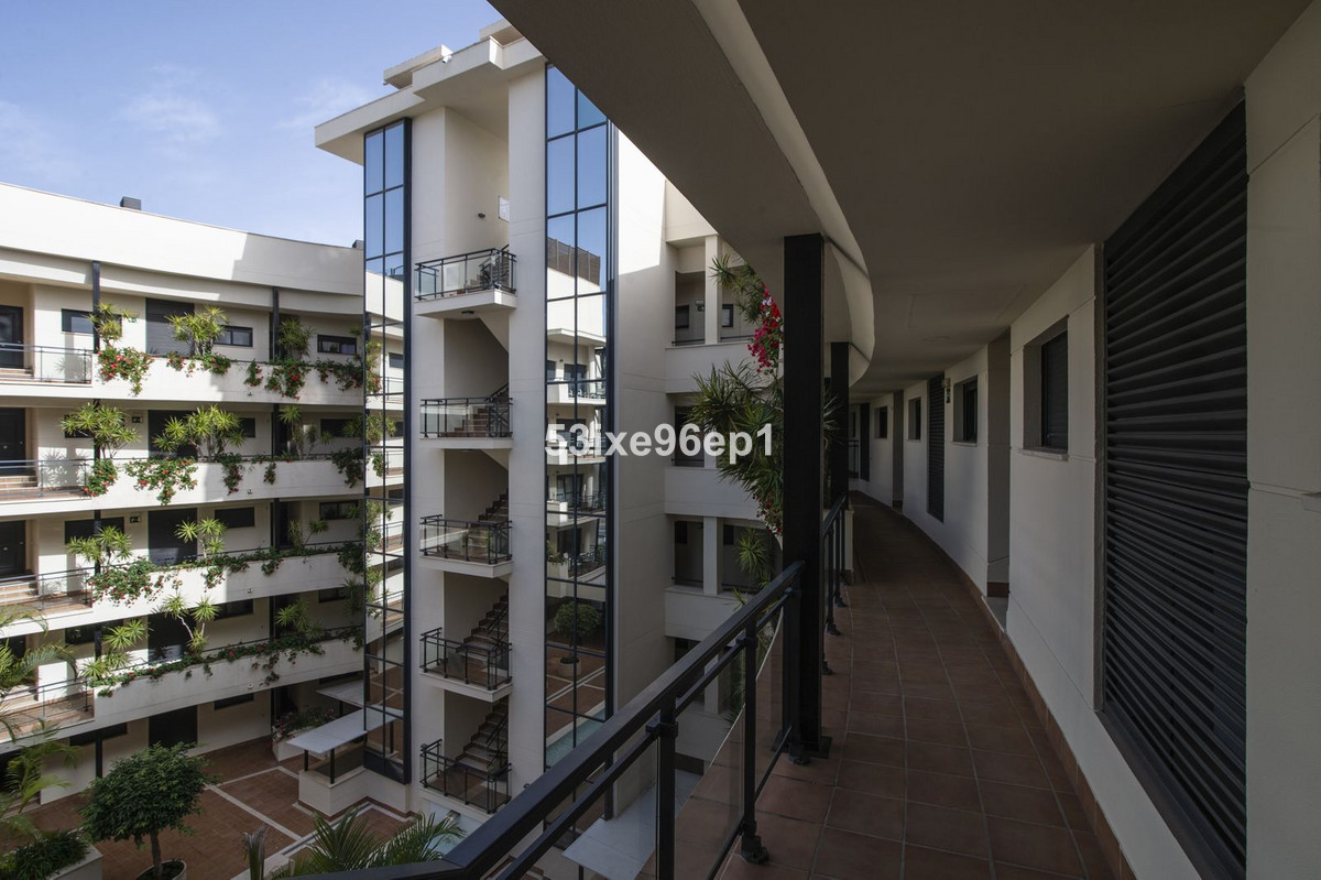 Photo 28 Middle Floor Apartment New Golden Mile, Costa del Sol, Málaga – R5019412