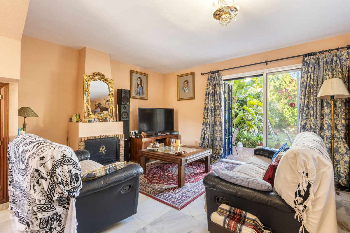 Photo 4 Semi-Detached House Atalaya, Costa del Sol, Málaga – R4850620