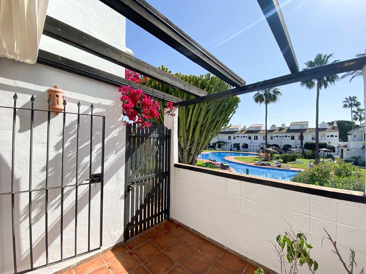 Photo 5 Townhouse Atalaya, Costa del Sol, Málaga – R4957528