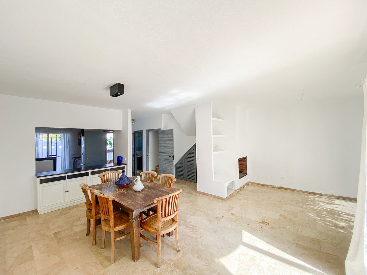 Photo 7 Townhouse Atalaya, Costa del Sol, Málaga – R4957528