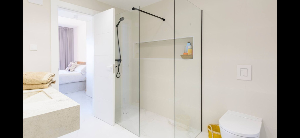 Photo 22 Ground Floor Apartment Estepona, Costa del Sol, Málaga – R5010160