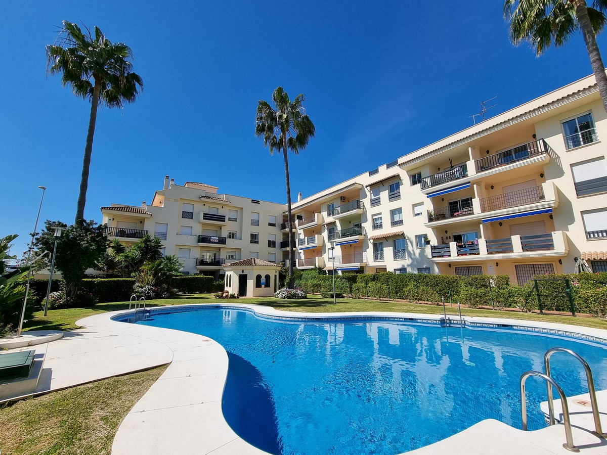Photo 1 Ground Floor Apartment Nueva Andalucía, Costa del Sol, Málaga – R4881553