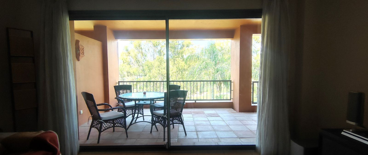 Photo 9 Middle Floor Apartment Atalaya, Costa del Sol, Málaga – R5104873