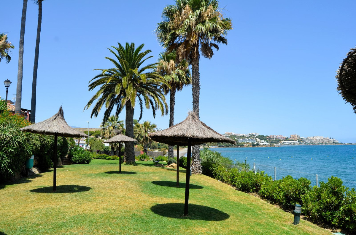 Photo 14 Townhouse Estepona, Costa del Sol, Málaga – R5105737
