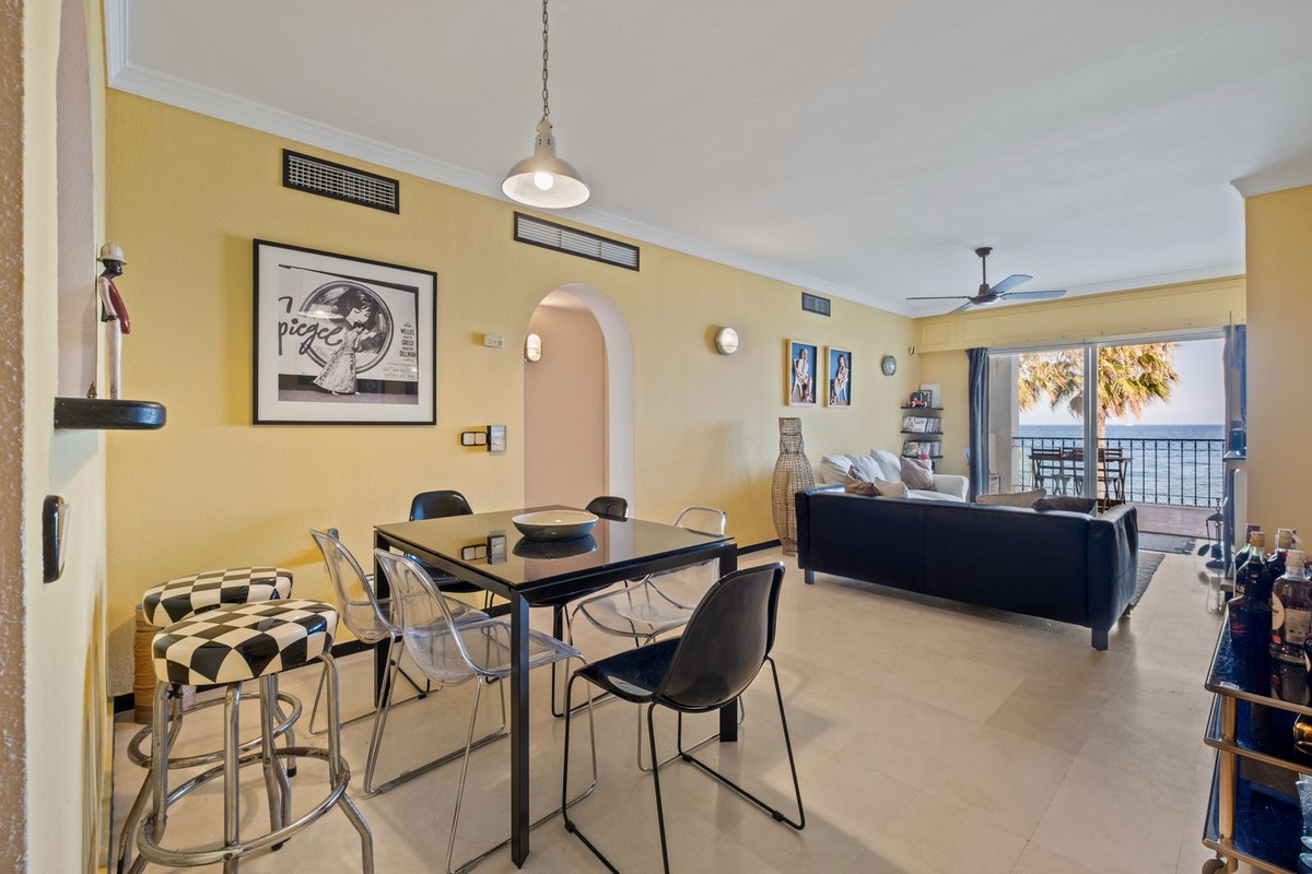 Photo 6 Middle Floor Apartment Estepona, Costa del Sol, Málaga – R5108536