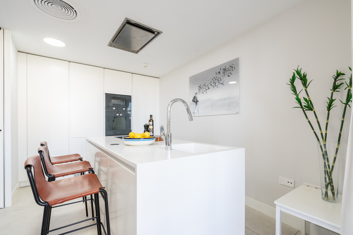 Photo 13 Ground Floor Apartment Estepona, Costa del Sol, Málaga – R5072506