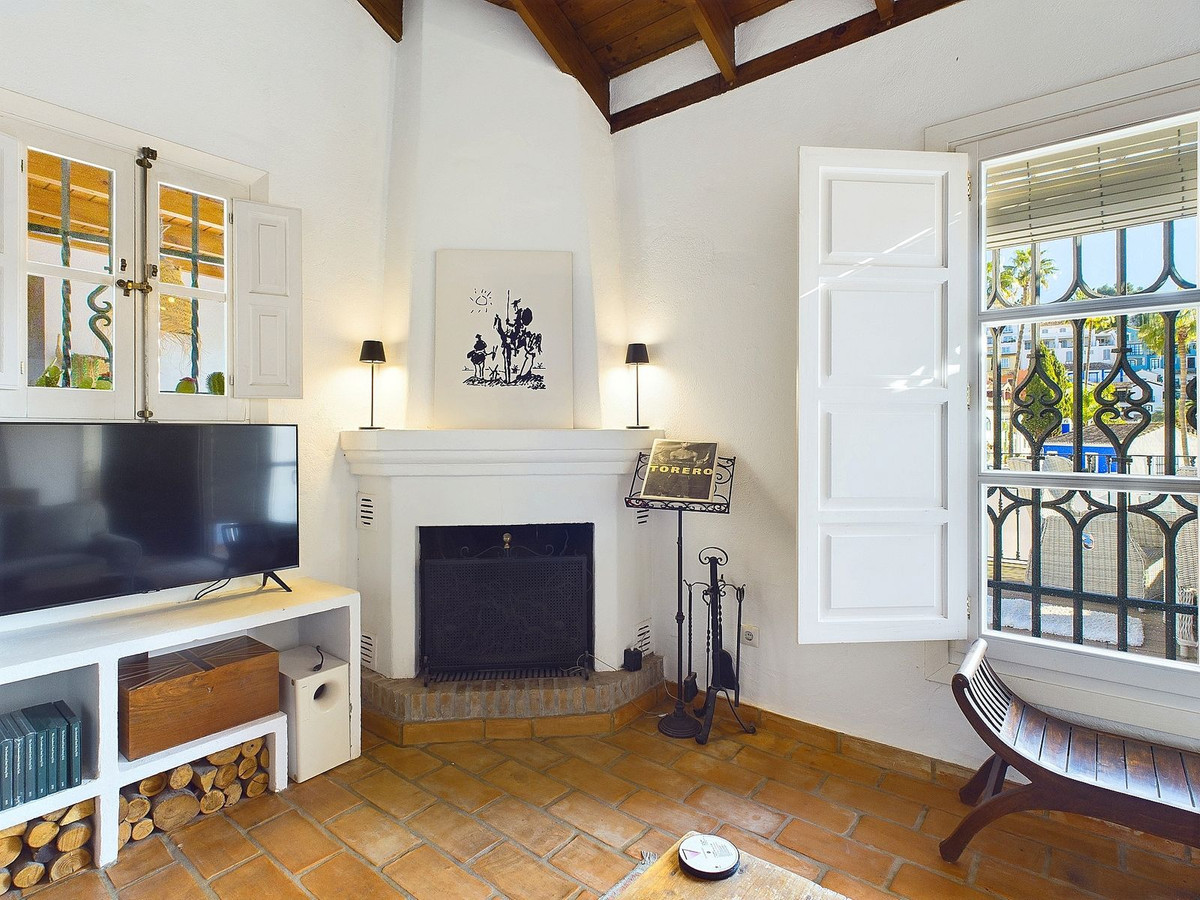 Photo 4 Detached Villa La Heredia, Costa del Sol, Málaga – R4927306