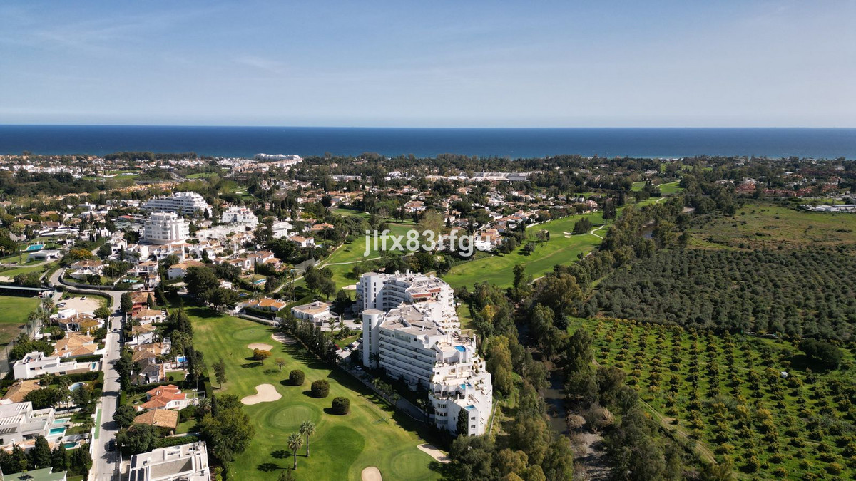 Photo 4 Middle Floor Apartment Guadalmina Alta, Costa del Sol, Málaga – R5012758