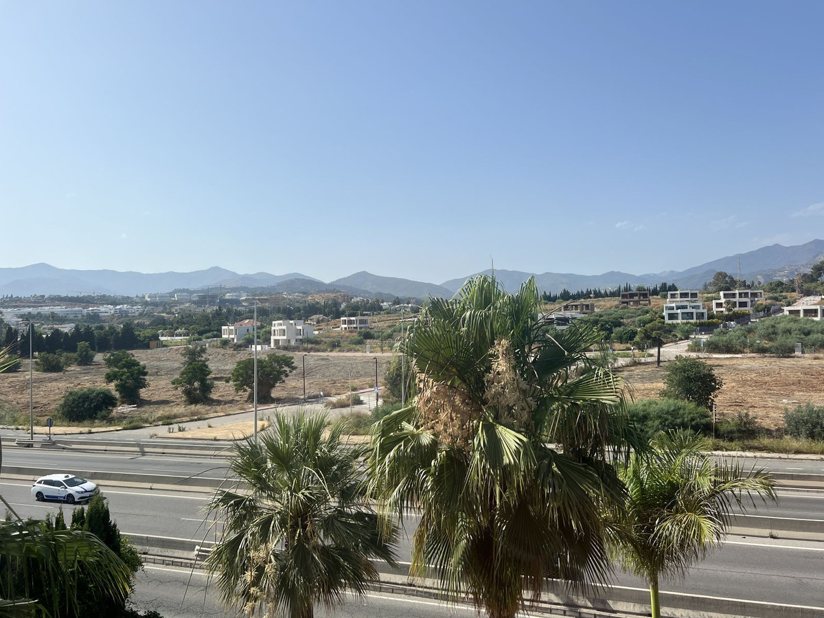 Photo 14 Middle Floor Apartment New Golden Mile, Costa del Sol, Málaga – R5081125