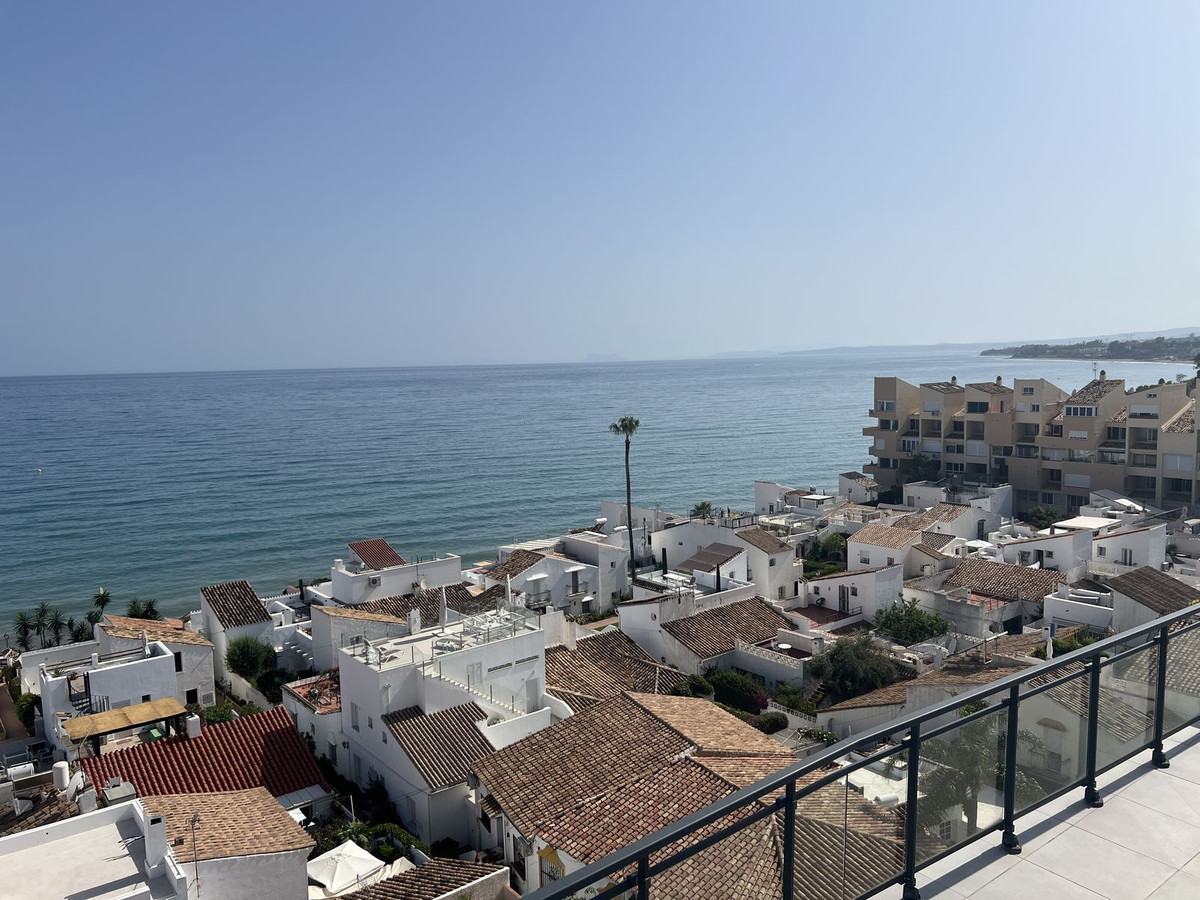 Photo 3 Middle Floor Apartment New Golden Mile, Costa del Sol, Málaga – R5081125