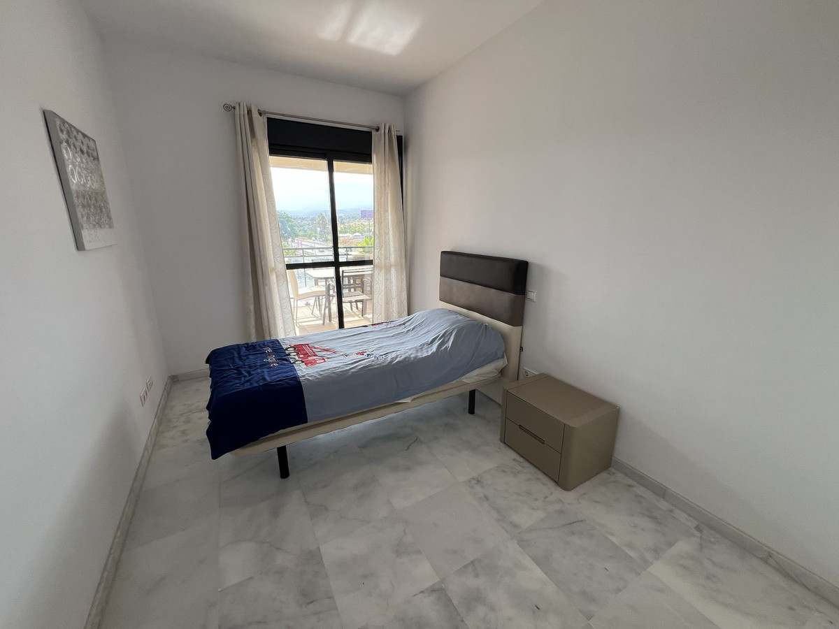 Photo 10 Middle Floor Apartment New Golden Mile, Costa del Sol, Málaga – R5081125