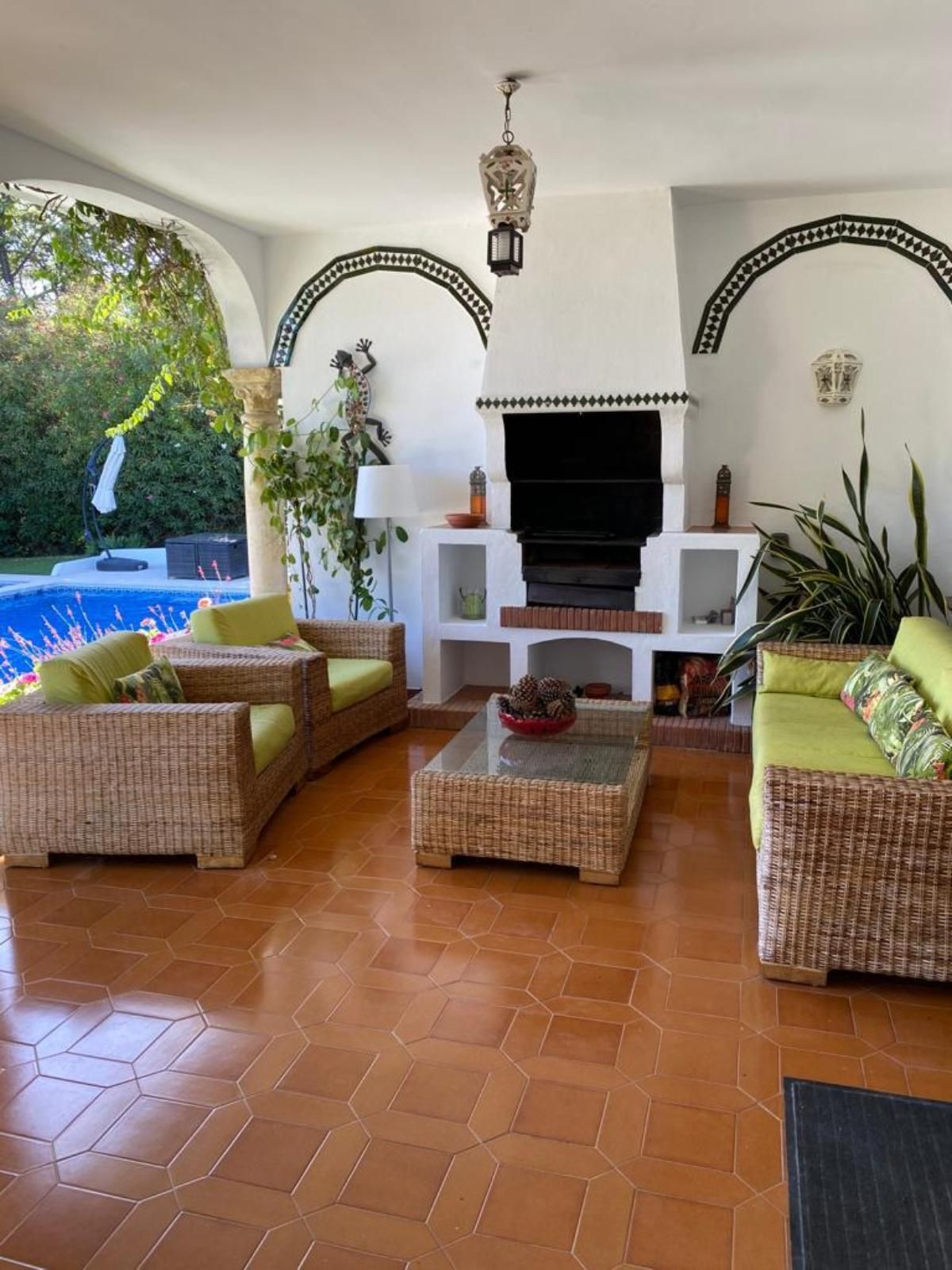 Photo 7 Detached Villa El Paraiso, Costa del Sol, Málaga – R5040070
